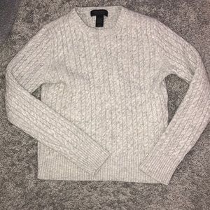 Perfect fall/winter sweater.
